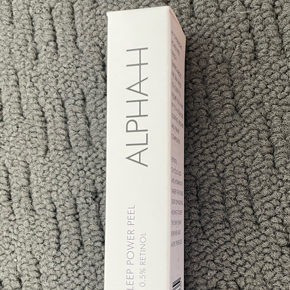 Alpha-H Beauty Sleep Power Peel With 0.5% Retinol - Picture 2 of 4
